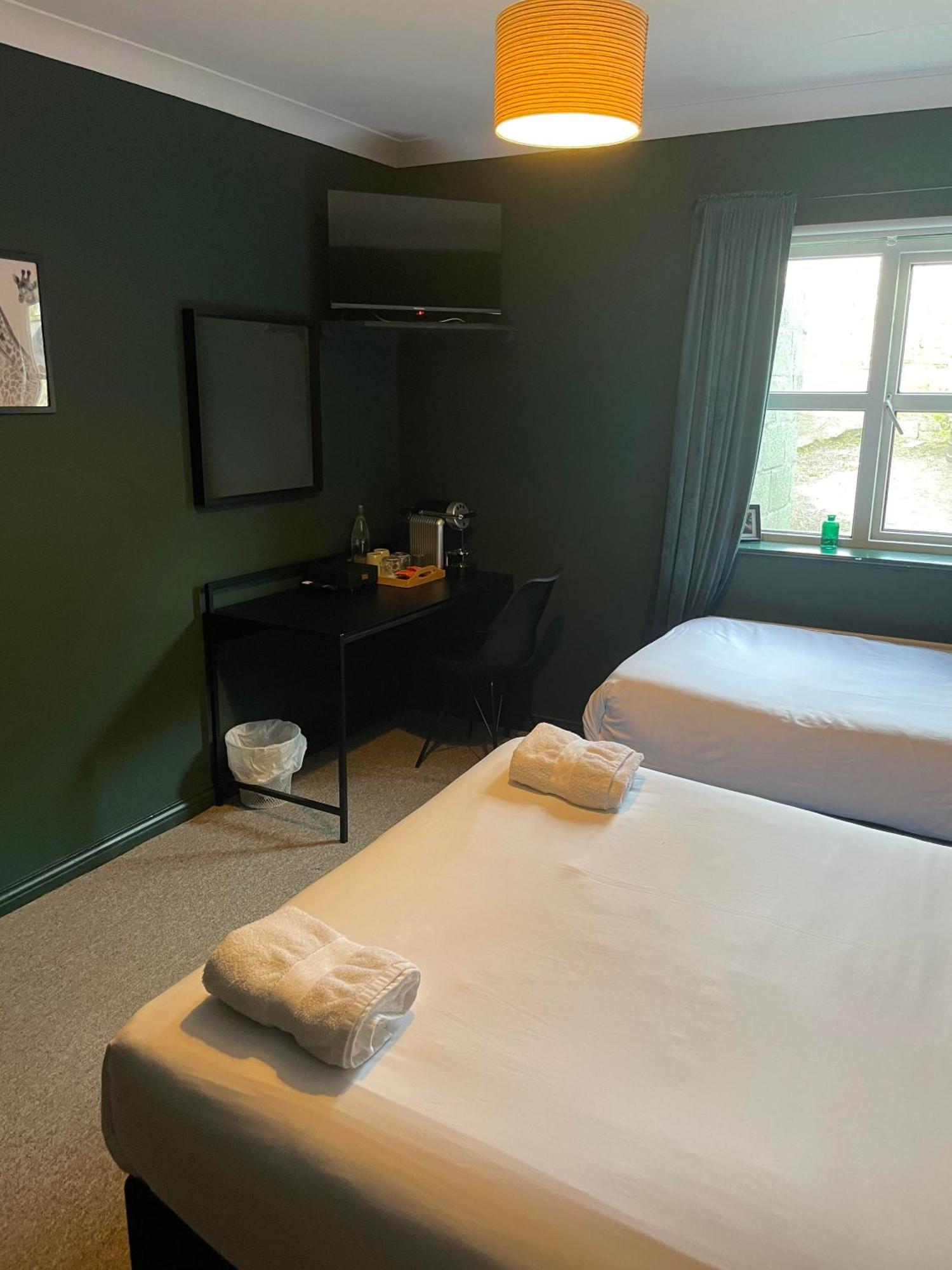 The Ivy Rooms Clifden Esterno foto